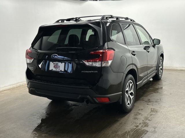 Thumbnail: 2022 Subaru Forester - 33