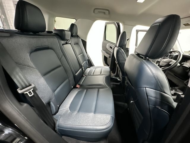 Thumbnail: 2022 Ford Bronco Sport - 24