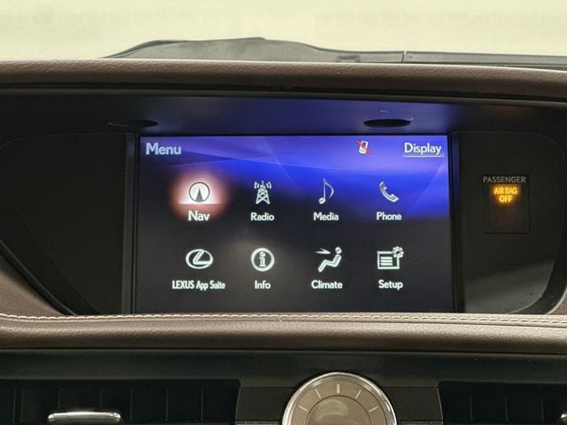 Thumbnail: 2017 Lexus ES - 14