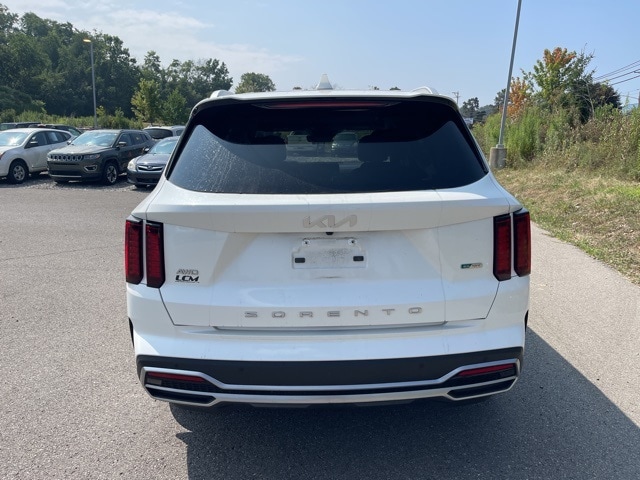 Thumbnail: 2022 Kia Sorento - 7