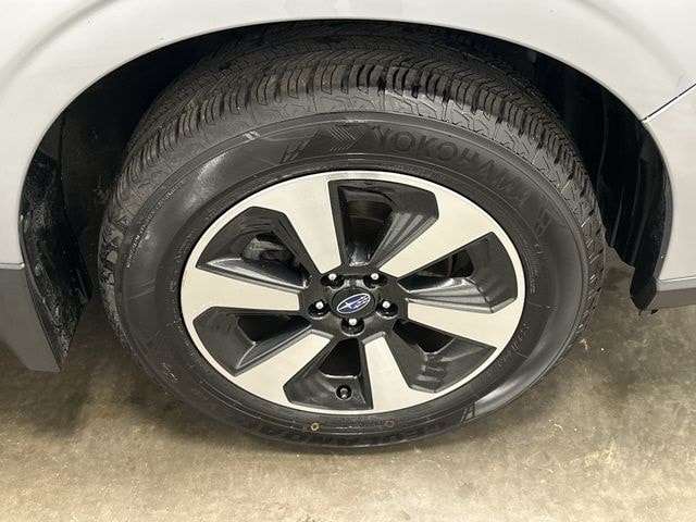 Thumbnail: 2017 Subaru Forester - 5