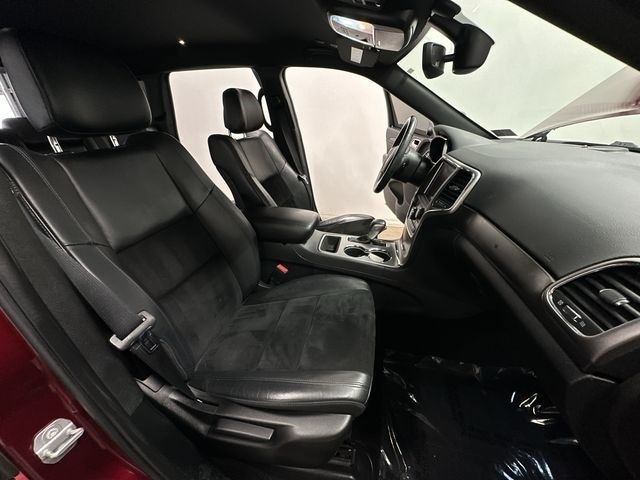 Thumbnail: 2018 Jeep Grand Cherokee - 23