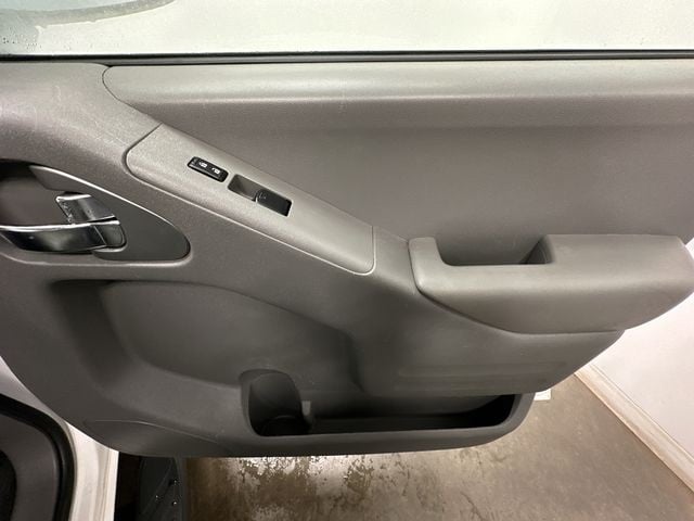 Thumbnail: 2021 Nissan Frontier - 22