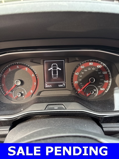 Thumbnail: 2019 Volkswagen Jetta - 17