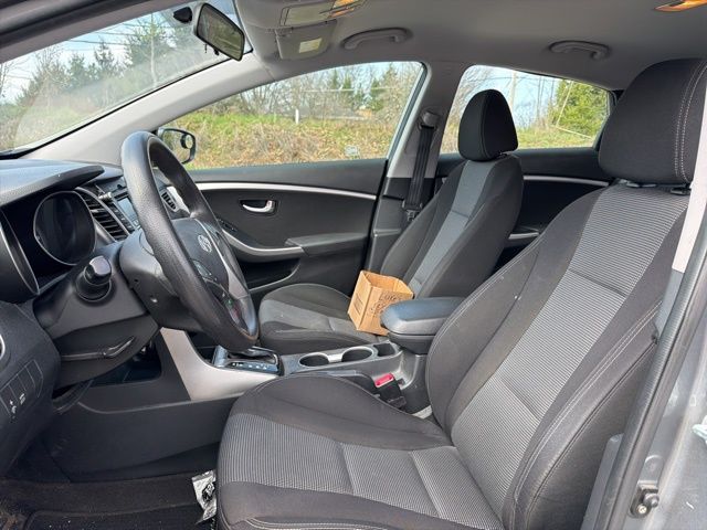 Thumbnail: 2016 Hyundai Elantra - 18