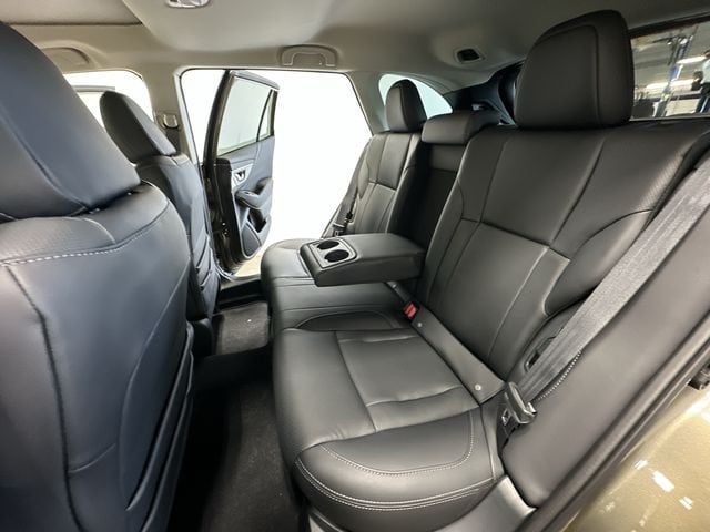 Thumbnail: 2025 Subaru Outback - 19