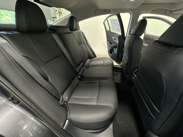 Thumbnail: 2025 Subaru Legacy - 24