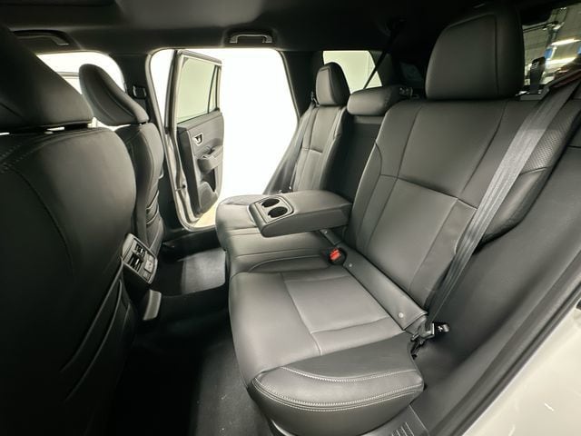 Thumbnail: 2026 Subaru Outback - 19
