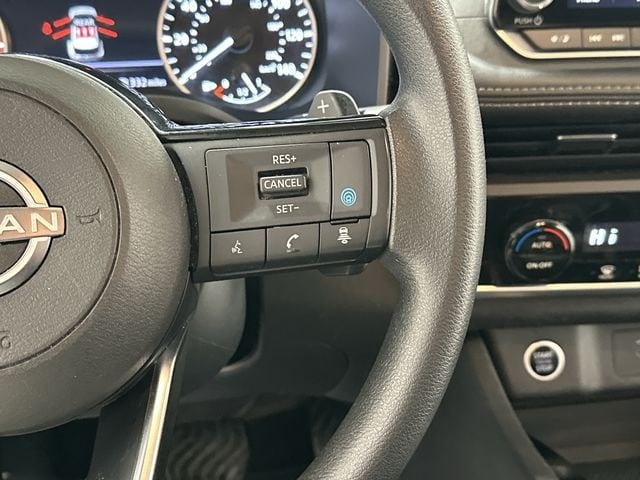 Thumbnail: 2023 Nissan Rogue - 9