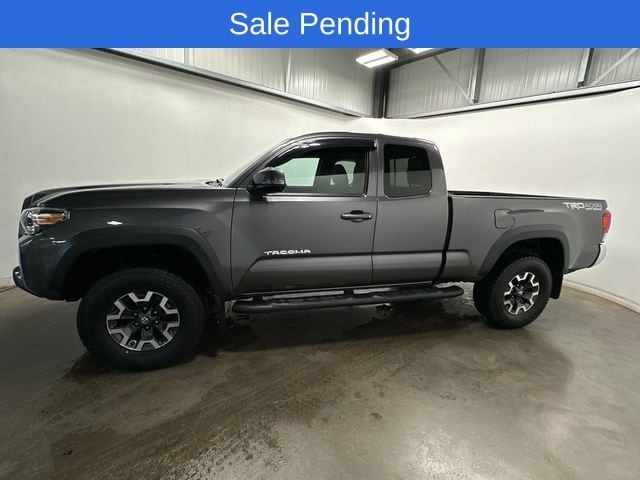 Thumbnail: 2018 Toyota Tacoma - 2