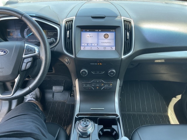 Thumbnail: 2019 Ford Edge - 14