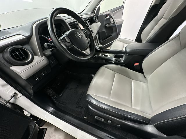 Thumbnail: 2017 Toyota RAV4 - 17