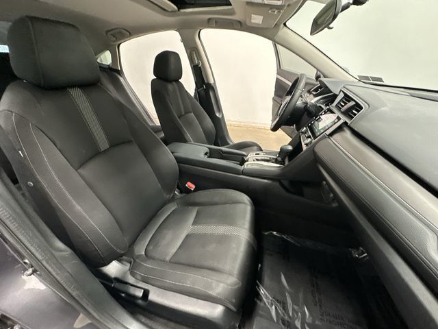 Thumbnail: 2017 Honda Civic - 22