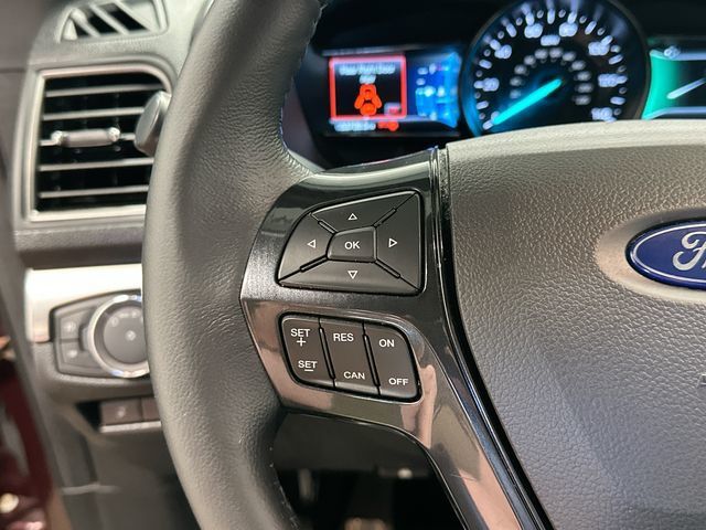 Thumbnail: 2018 Ford Explorer - 8