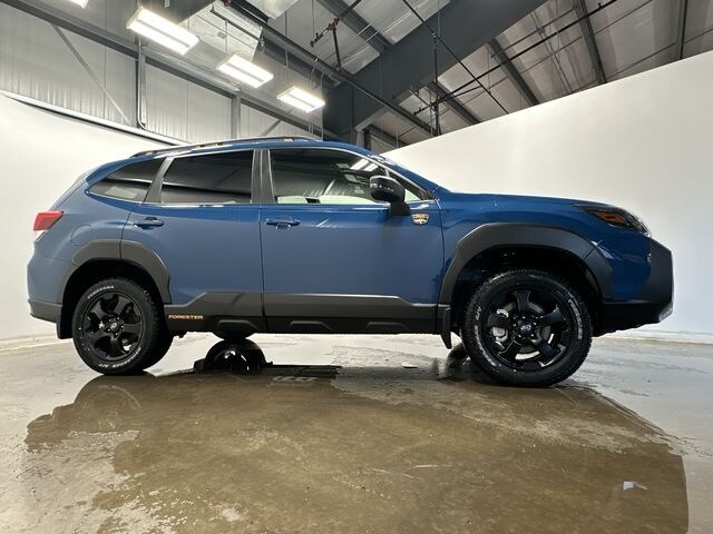 2024 Subaru Forester Wilderness photo 2