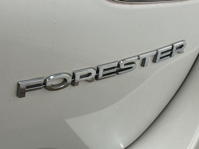 2020 Subaru Forester  25