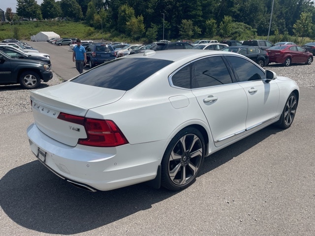 Thumbnail: 2017 Volvo S90 - 6
