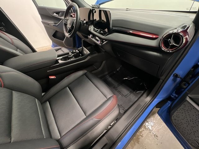 Thumbnail: 2025 Chevrolet Equinox - 23