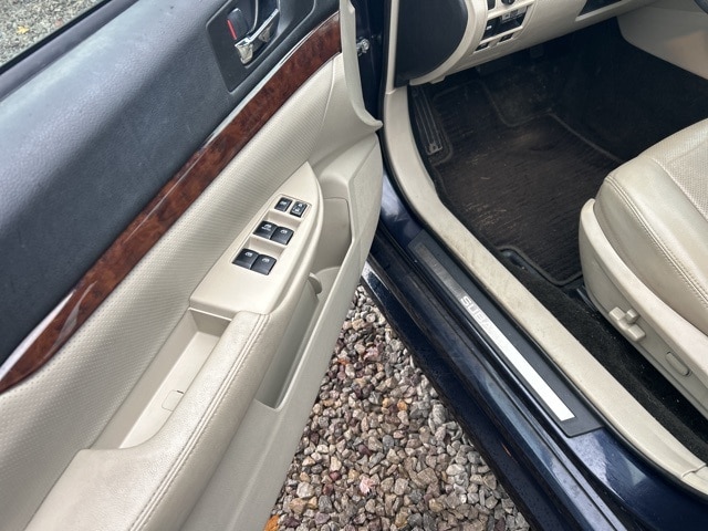 Thumbnail: 2013 Subaru Legacy - 13