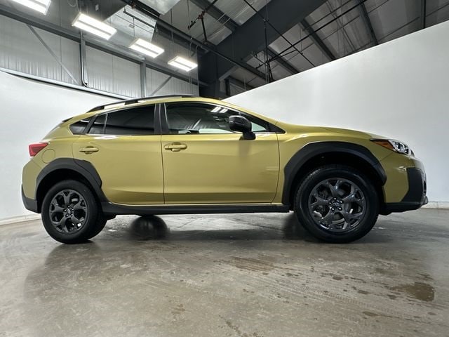 Thumbnail: 2021 Subaru Crosstrek - 3