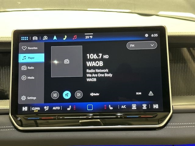 Thumbnail: 2025 Volkswagen Tiguan - 12