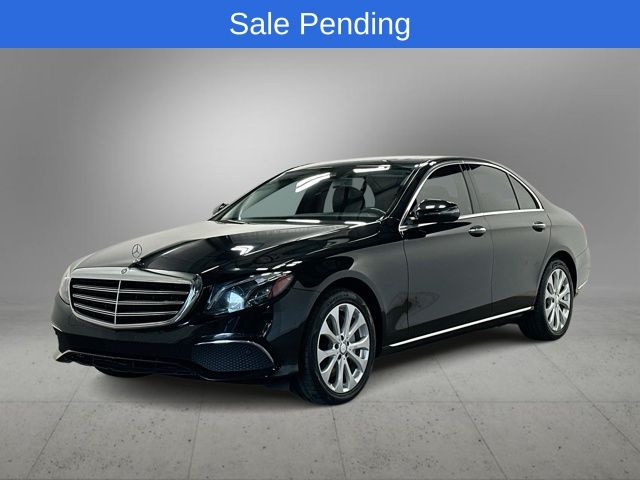 Thumbnail: 2017 Mercedes-Benz E-Class - 1