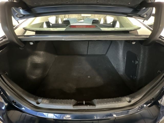 Thumbnail: 2016 Mazda Mazda3 - 25