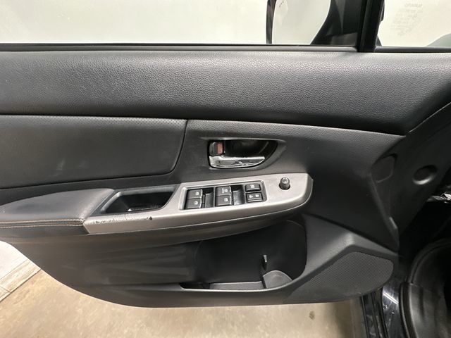 Thumbnail: 2016 Subaru Crosstrek - 15