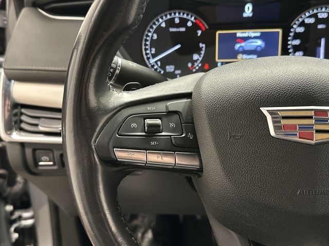 Thumbnail: 2023 Cadillac XT4 - 8