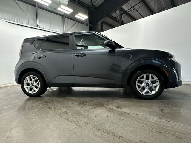 Thumbnail: 2023 Kia Soul - 3