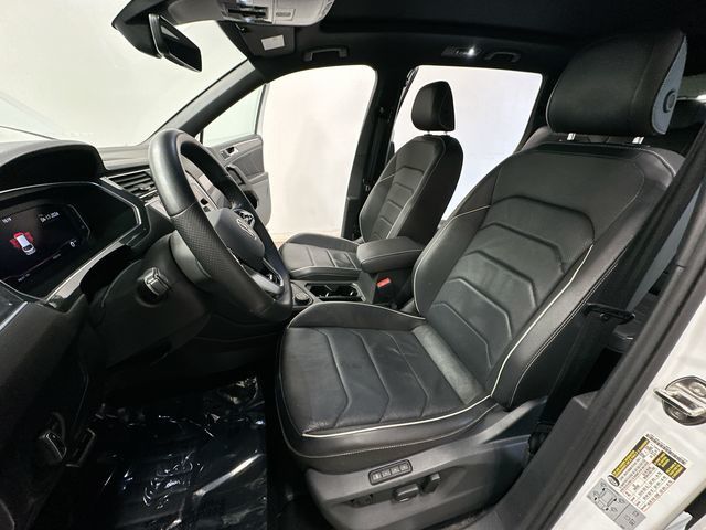 Thumbnail: 2022 Volkswagen Tiguan - 19