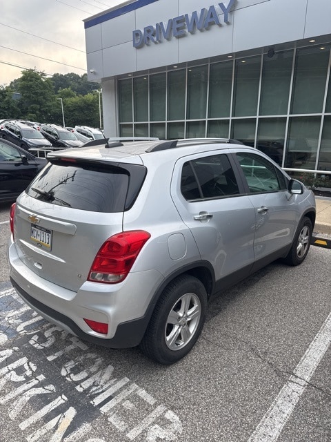 Thumbnail: 2018 Chevrolet Trax - 2
