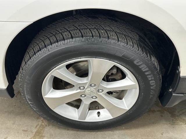 Thumbnail: 2014 Subaru Outback - 5