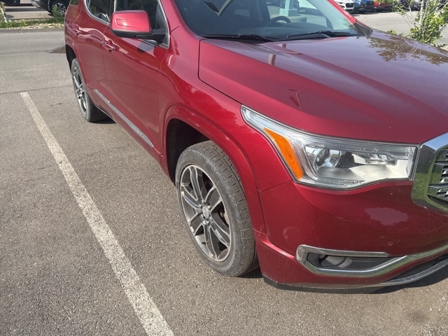 2019 GMC Acadia Denali 3