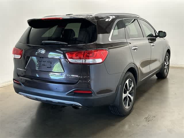 2018 Kia Sorento EX 32