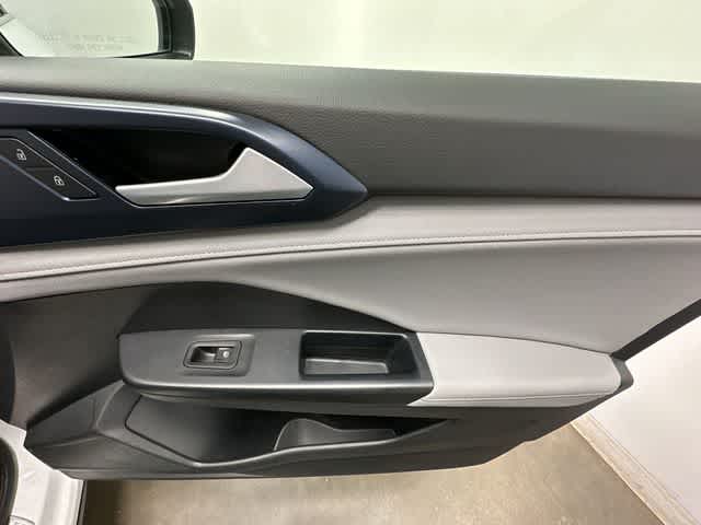 Thumbnail: 2024 Volkswagen Taos - 23