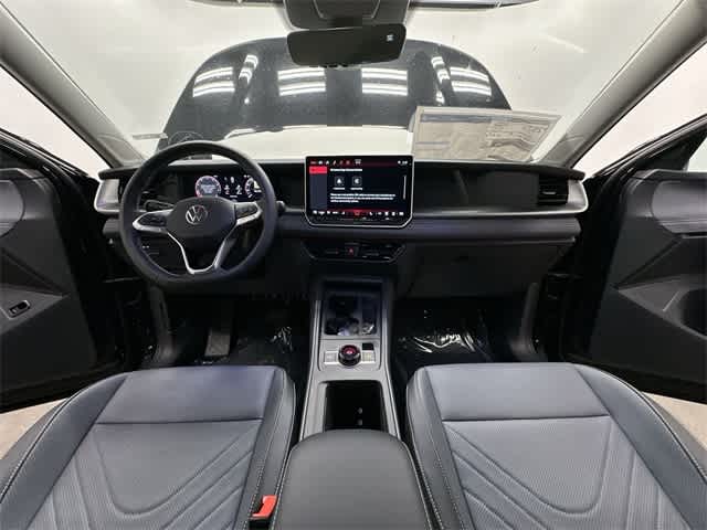 Thumbnail: 2026 Volkswagen Tiguan - 18