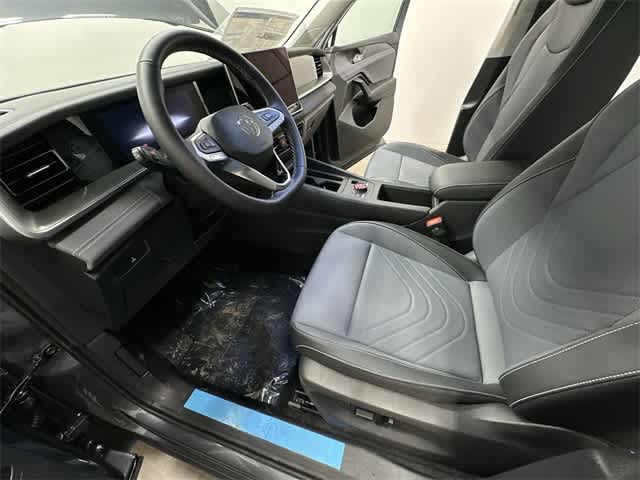 Thumbnail: 2026 Volkswagen Tiguan - 16