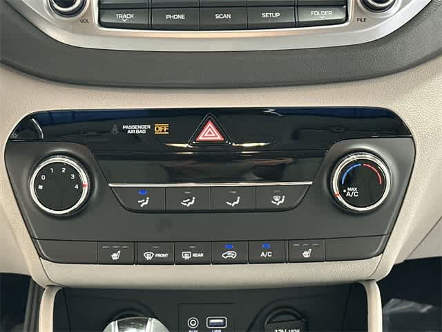 Thumbnail: 2017 Hyundai Tucson - 13