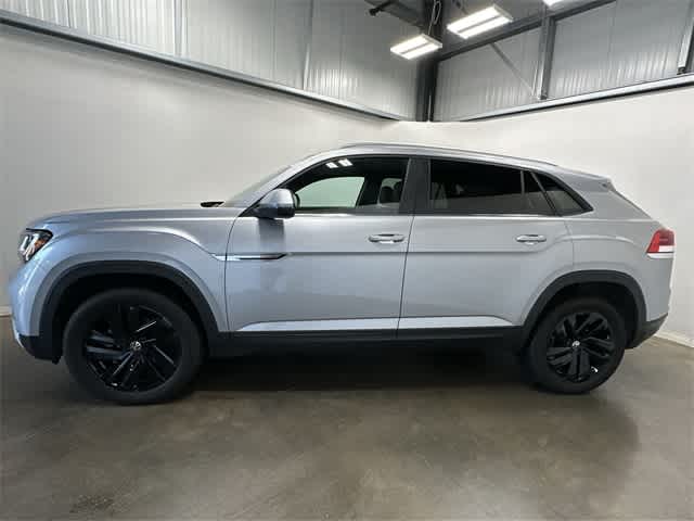 Certified 2023 Volkswagen Atlas Cross Sport SE w/Tech with VIN 1V2HC2CA2PC221469 for sale in Moon Township, PA