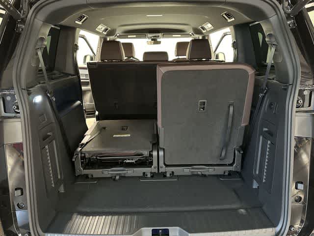 Thumbnail: 2025 Volkswagen ID.Buzz - 25