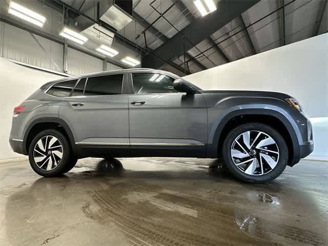 Thumbnail: 2025 Volkswagen Atlas - 3