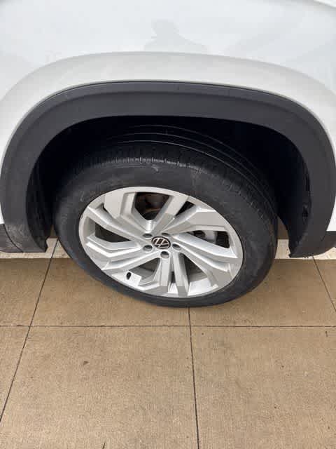 Thumbnail: 2023 Volkswagen Atlas - 4