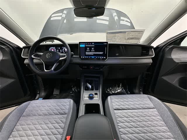 Thumbnail: 2026 Volkswagen Tiguan - 18