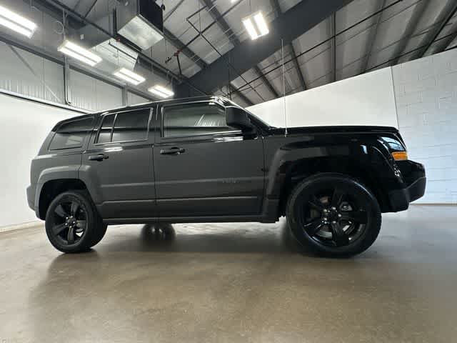 Thumbnail: 2015 Jeep Patriot - 3