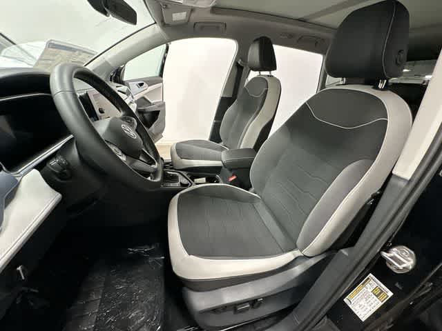 Thumbnail: 2026 Volkswagen Taos - 18