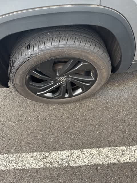 Thumbnail: 2023 Volkswagen Atlas - 5