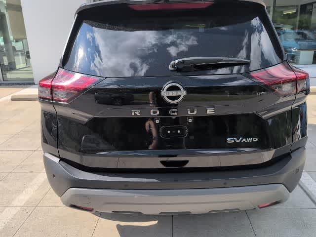 Thumbnail: 2022 Nissan Rogue - 4