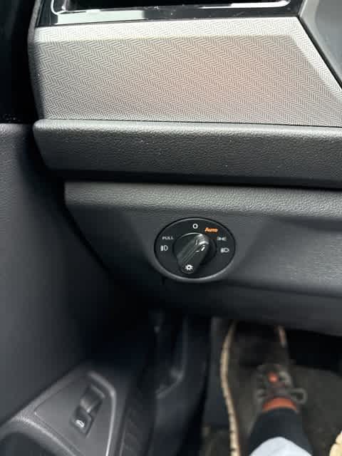 Thumbnail: 2019 Volkswagen Jetta - 18