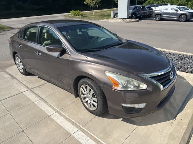 Thumbnail: 2014 Nissan Altima - 3